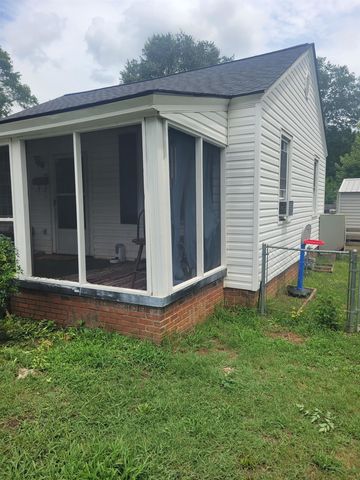 713 Southern Street, Spartanburg, SC 29303