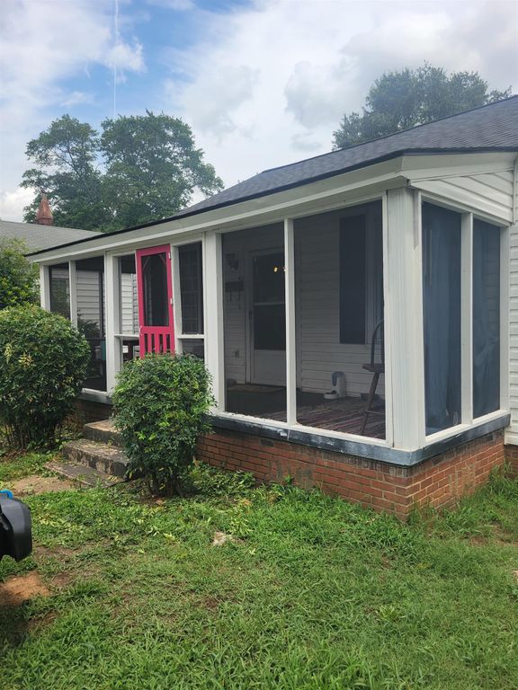 713 Southern Street, Spartanburg, SC 29303