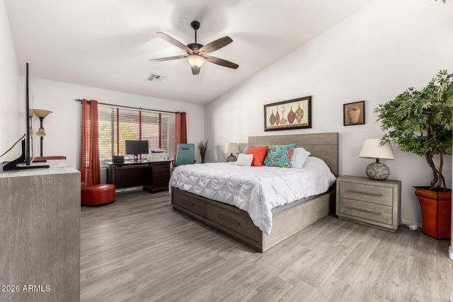 9222 E Champagne Drive, Sun Lakes, AZ 85248