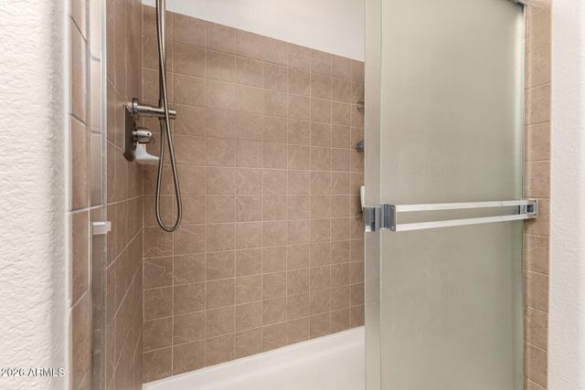 9222 E Champagne Drive, Sun Lakes, AZ 85248