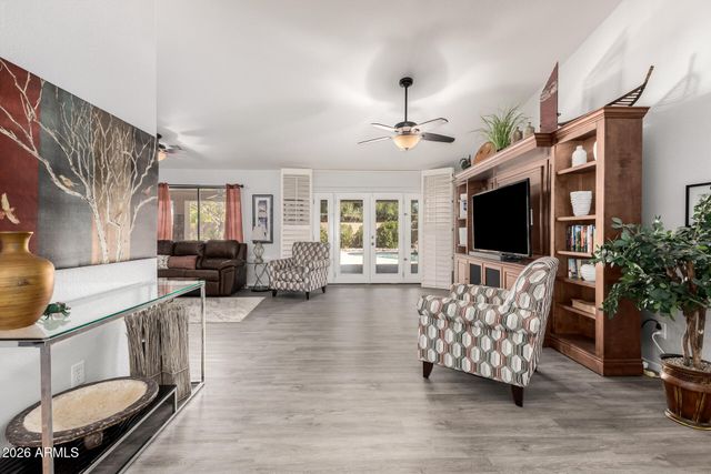 9222 E Champagne Drive, Sun Lakes, AZ 85248