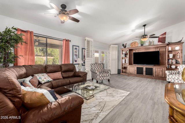 9222 E Champagne Drive, Sun Lakes, AZ 85248