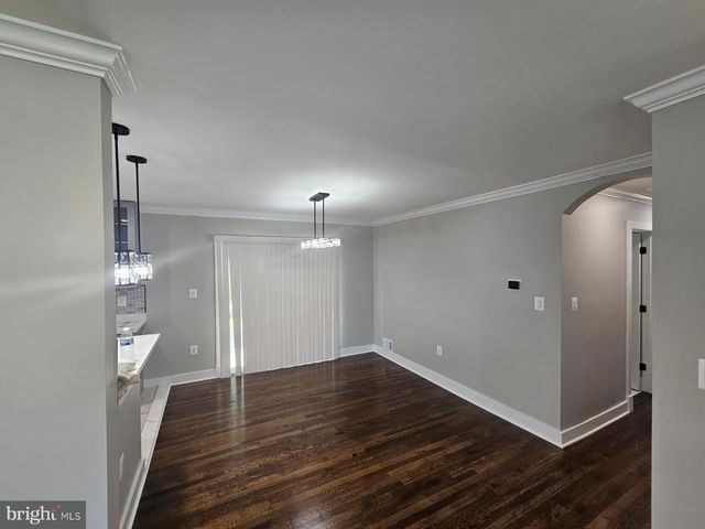 2909 CHAPEL VIEW DR, Silver Spring, MD 20904