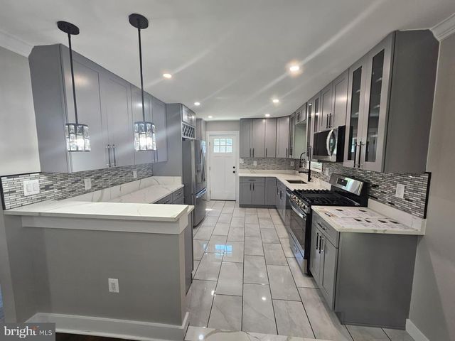 2909 CHAPEL VIEW DR, Silver Spring, MD 20904