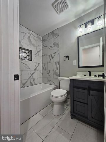 2909 CHAPEL VIEW DR, Silver Spring, MD 20904