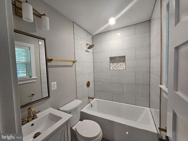 2909 CHAPEL VIEW DR, Silver Spring, MD 20904