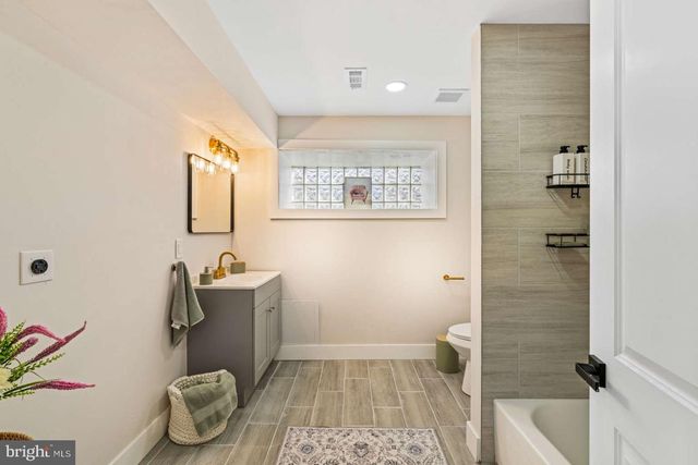 7176 N 19TH ST, Philadelphia, PA 19126