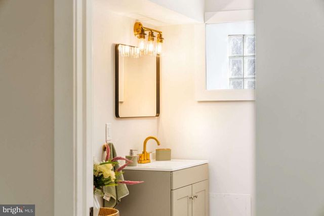 7176 N 19TH ST, Philadelphia, PA 19126