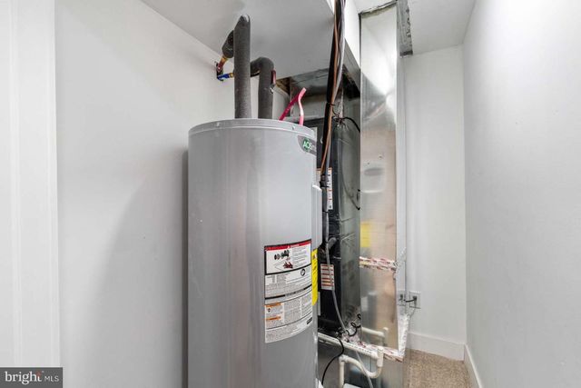 7176 N 19TH ST, Philadelphia, PA 19126