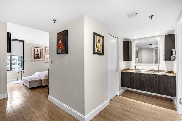 520 Brickell Key Drive A700, Miami, FL 33131