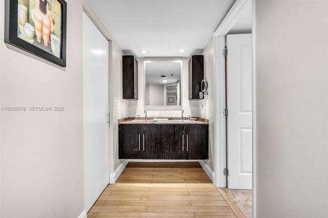 520 Brickell Key Drive A700, Miami, FL 33131