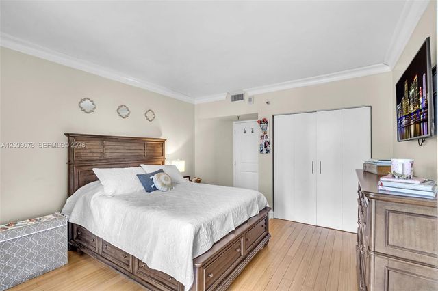 520 Brickell Key Drive A700, Miami, FL 33131
