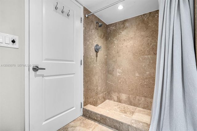 520 Brickell Key Drive A700, Miami, FL 33131