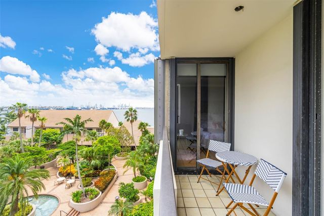 520 Brickell Key Drive A700, Miami, FL 33131