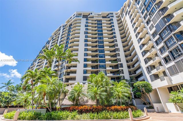 520 Brickell Key Drive A700, Miami, FL 33131