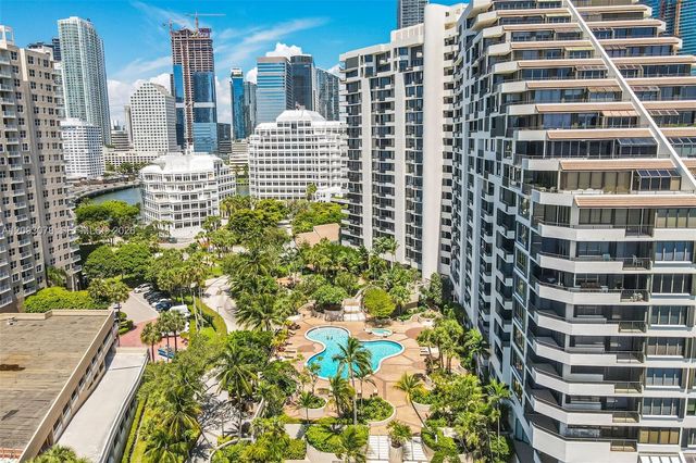 520 Brickell Key Drive A700, Miami, FL 33131