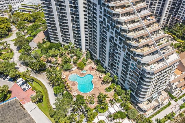 520 Brickell Key Drive A700, Miami, FL 33131