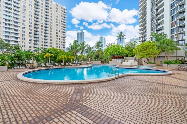 520 Brickell Key Drive A700, Miami, FL 33131