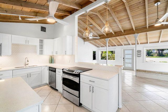 139 Prospect Road, Lantana, FL 33462