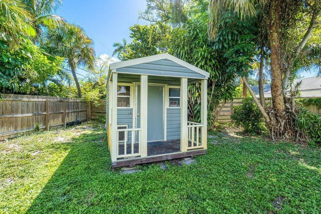 139 Prospect Road, Lantana, FL 33462