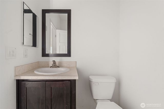 204 Mossyrock Rd West, Mossyrock, WA 98564