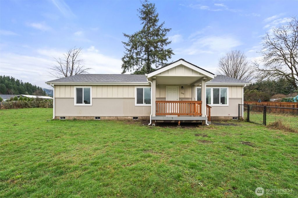 204 Mossyrock Rd West, Mossyrock, WA 98564