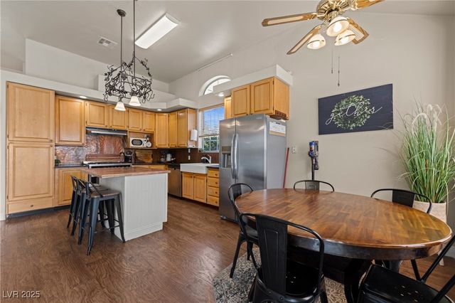 1951 Jim Haworth Court, Logandale, NV 89021