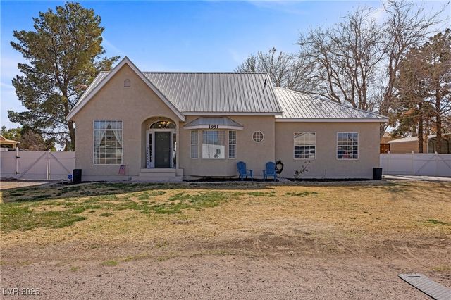 1951 Jim Haworth Court, Logandale, NV 89021