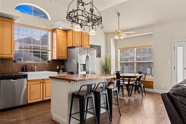 1951 Jim Haworth Court, Logandale, NV 89021