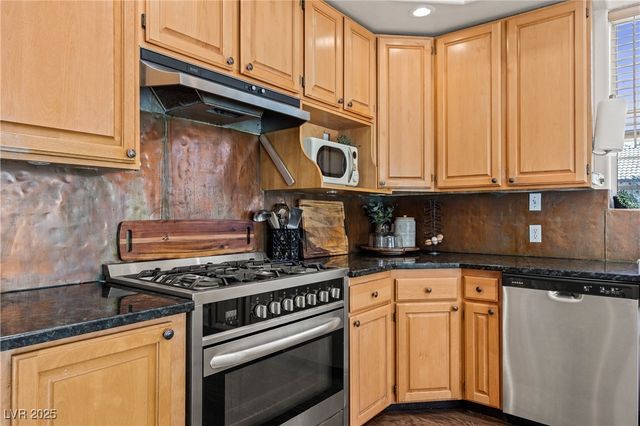 1951 Jim Haworth Court, Logandale, NV 89021