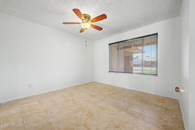 4114 W HARTFORD Avenue, Glendale, AZ 85308