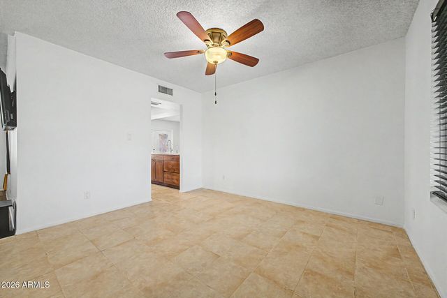 4114 W HARTFORD Avenue, Glendale, AZ 85308