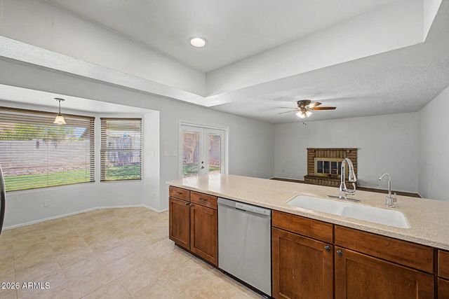 4114 W HARTFORD Avenue, Glendale, AZ 85308