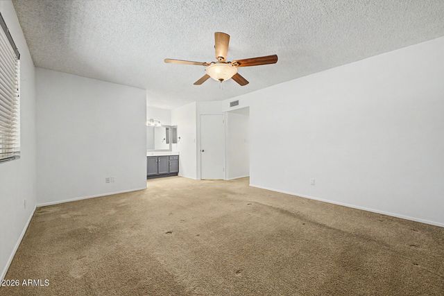 4114 W HARTFORD Avenue, Glendale, AZ 85308