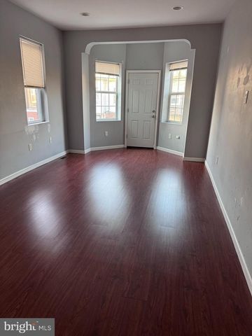 3211 W OXFORD ST, Philadelphia, PA 19121