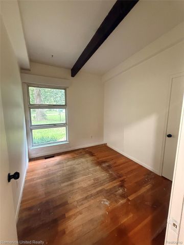 18171 Lathers Street, Livonia, MI 48152