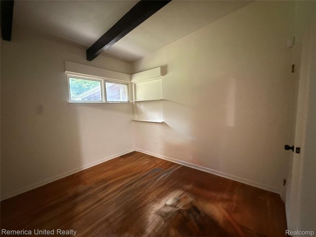 18171 Lathers Street, Livonia, MI 48152
