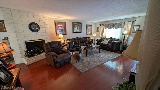 17956 Irvine Blvd, Tustin, CA 92780