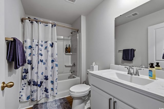 256 Country Grove Way, Galivants Ferry, SC 29544