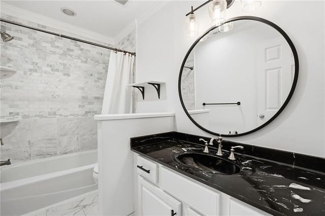 1831 Rockridge Place NE, Atlanta, GA 30324