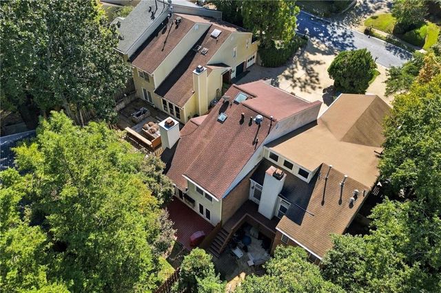 1831 Rockridge Place NE, Atlanta, GA 30324