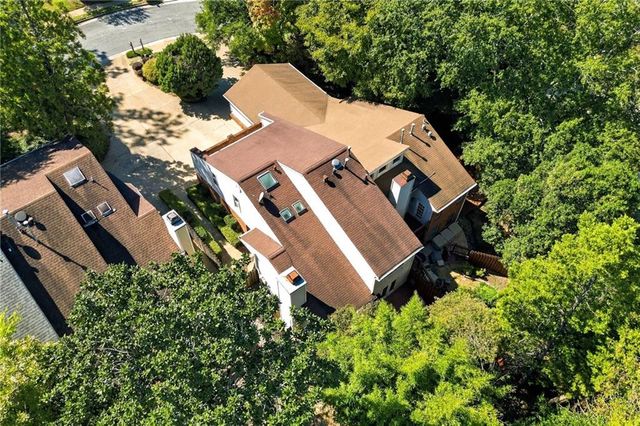 1831 Rockridge Place NE, Atlanta, GA 30324