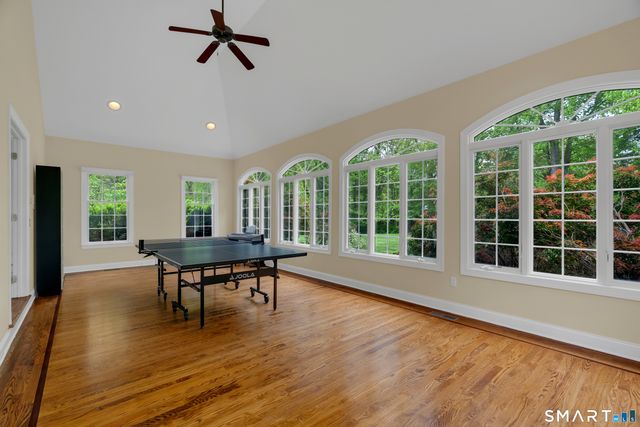 105 Beecher Road, Woodbridge, CT 06525