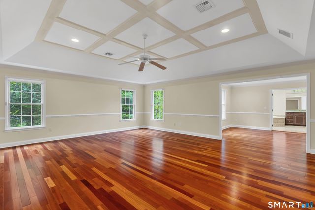 105 Beecher Road, Woodbridge, CT 06525