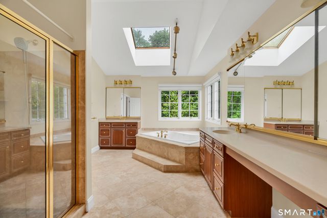 105 Beecher Road, Woodbridge, CT 06525