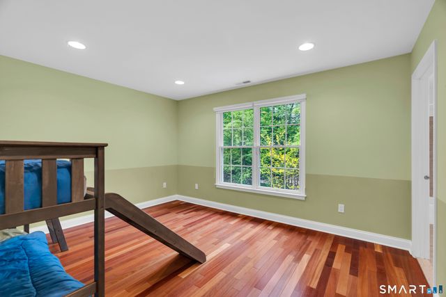 105 Beecher Road, Woodbridge, CT 06525