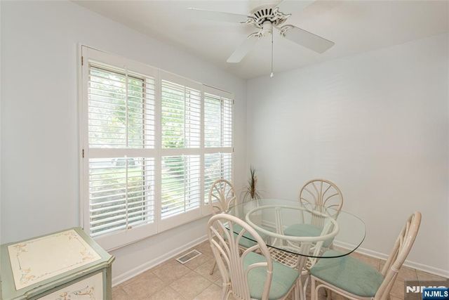 45 Stonegate Drive, Roseland, NJ 07068