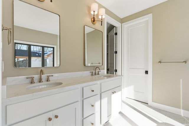 17839 Monza Pass, Huntertown, IN 46748