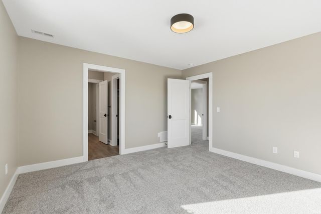 17839 Monza Pass, Huntertown, IN 46748