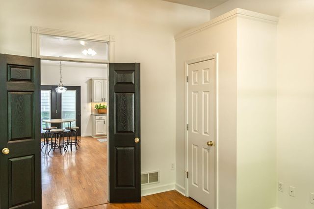 4608 ROYAL HERITAGE DR, Columbia, MO 65203